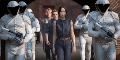 Katniss, Peeta and Haymitch Being Escorted