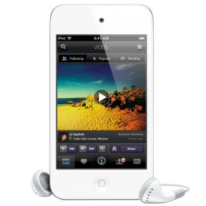 Apple iPod Touch 8GB 4th Generation White Image 1