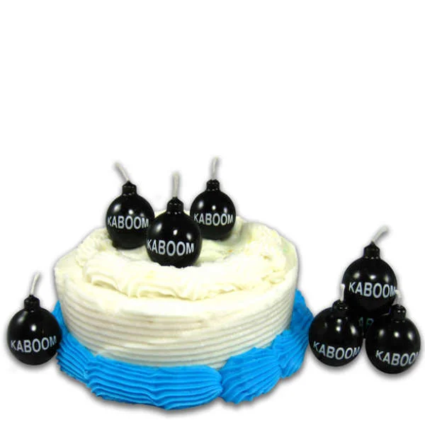 Kaboom Party Candles Image 1