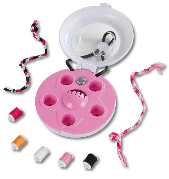Hello Kitty Fashion To Go - Friendship Bracelet Kit Image 1