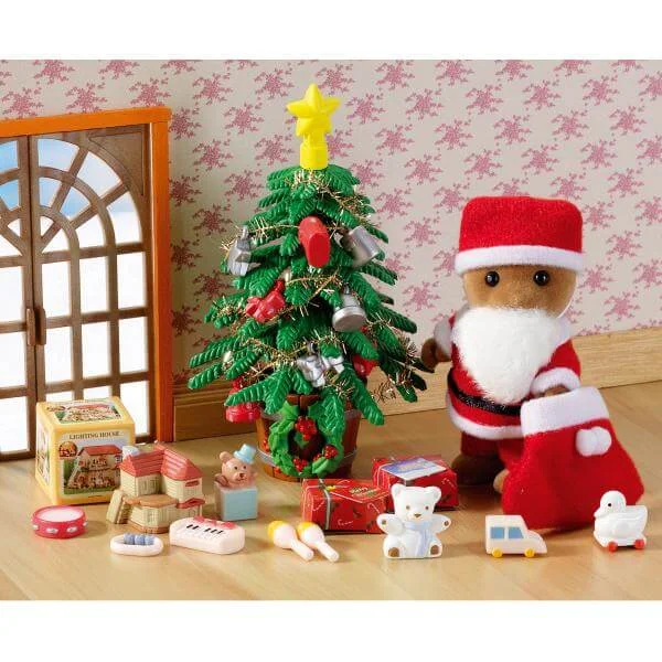 Sylvanian Families: Father Christmas & tree set Image 1