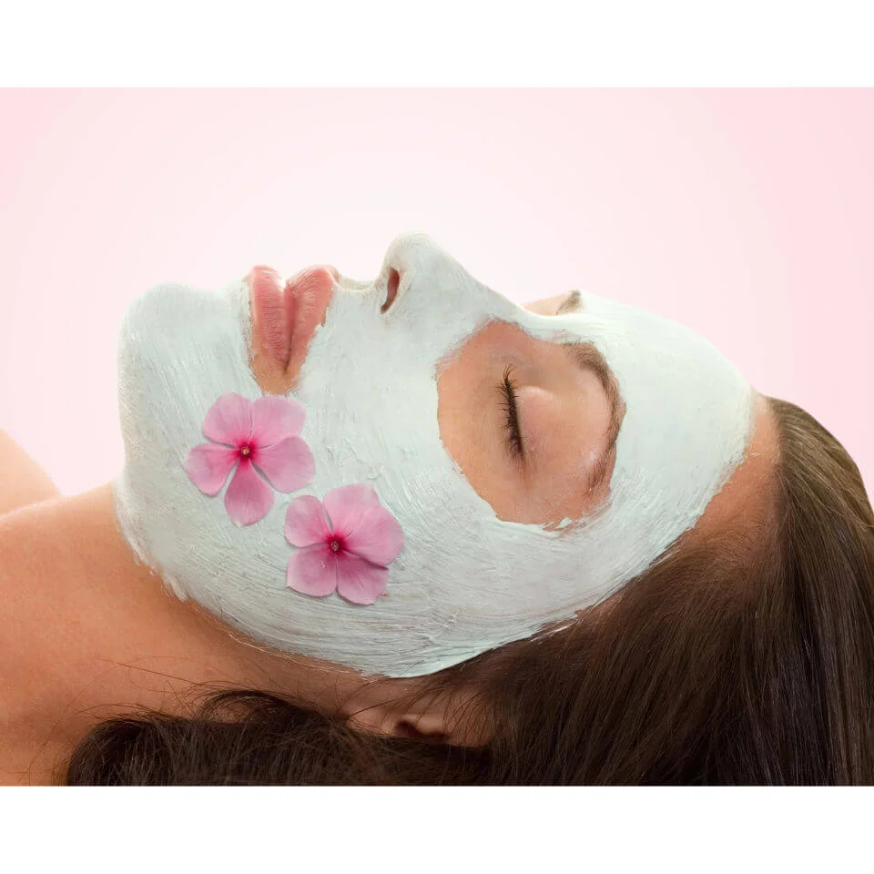 Mini Beauty Treatment at a Beauty Group Salon Image 1