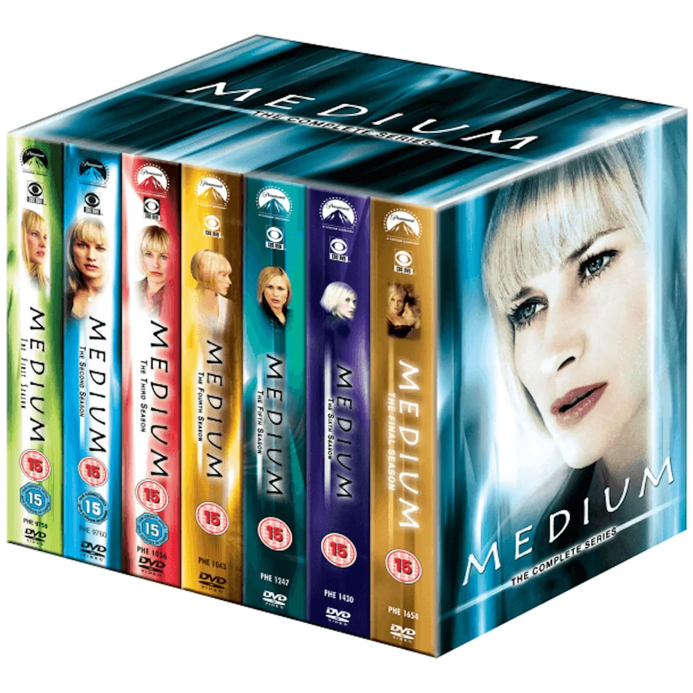 Medium - The Complete Series Image 1