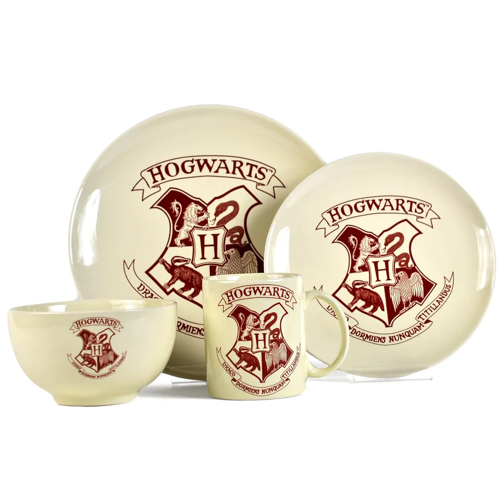 Harry Potter Hogwarts Crest 4 Piece Dinner Set Image 1