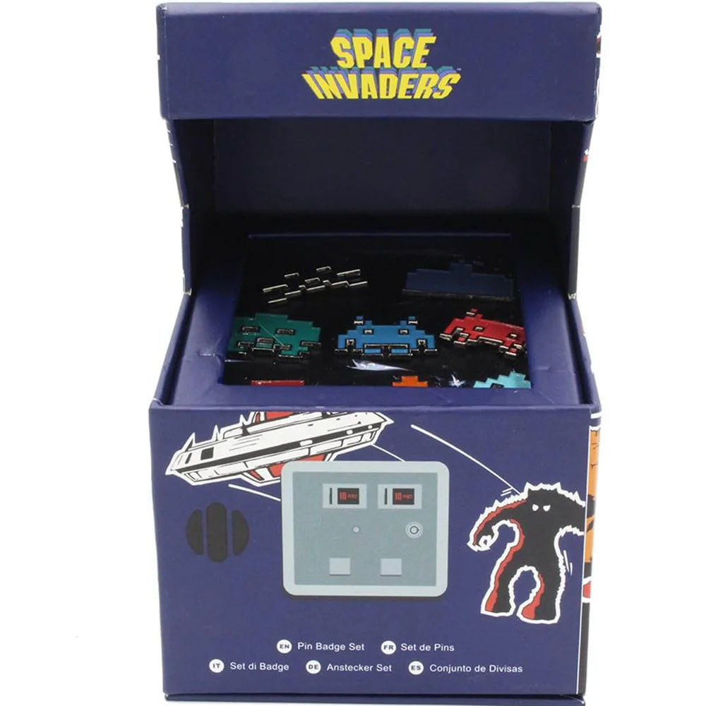 Space Invaders Arcade Pin Badge Set Image 1