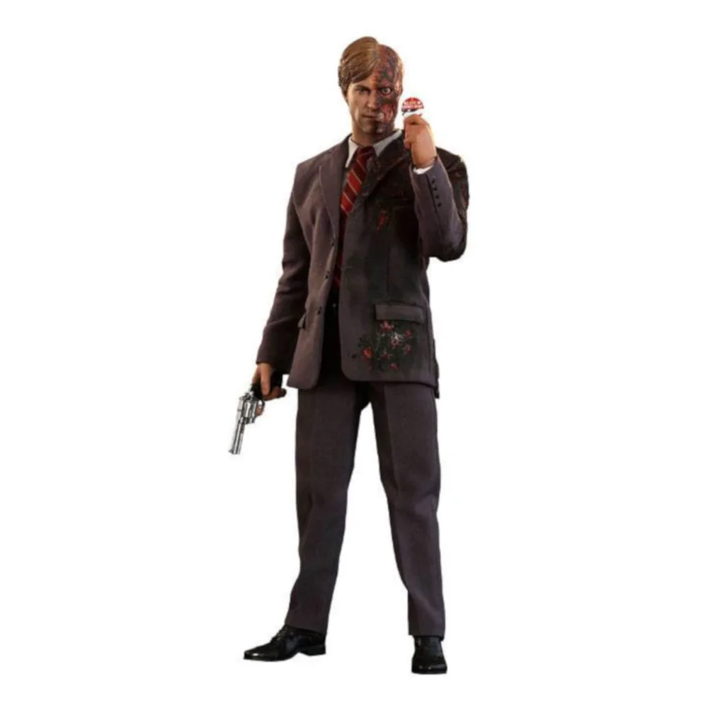 Hot Toys The Dark Knight Movie Masterpiece Action Figure 1/6 Two-Face 2019 Toy Fair Exclusive 31 cm Image 1