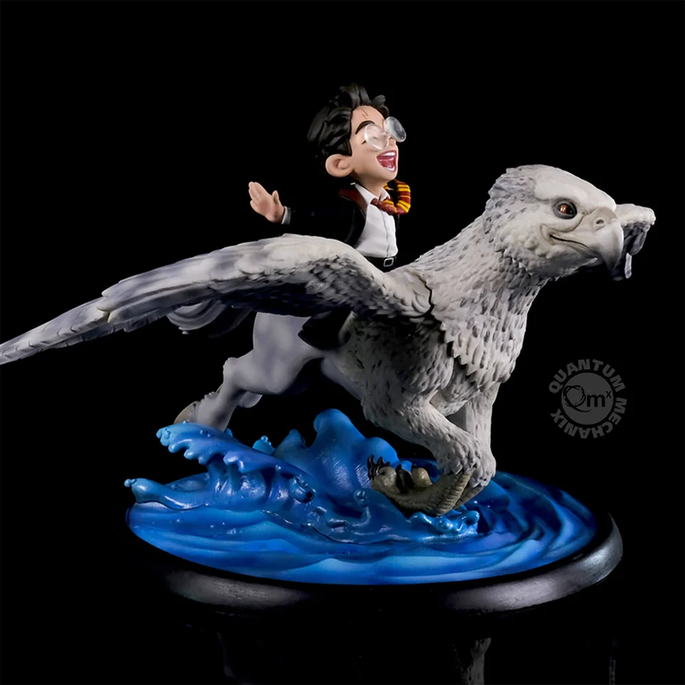 Harry and Buckbeak Q-Fig MAX Diorama Image 1