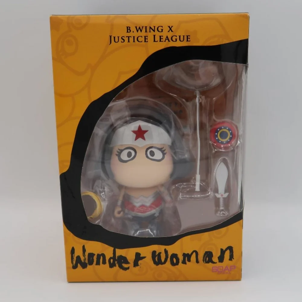 Soap Studios B.Wing X DC Comics Wonder Woman 4" Collectable Figure - Zavvi UK Exclusive Image 1