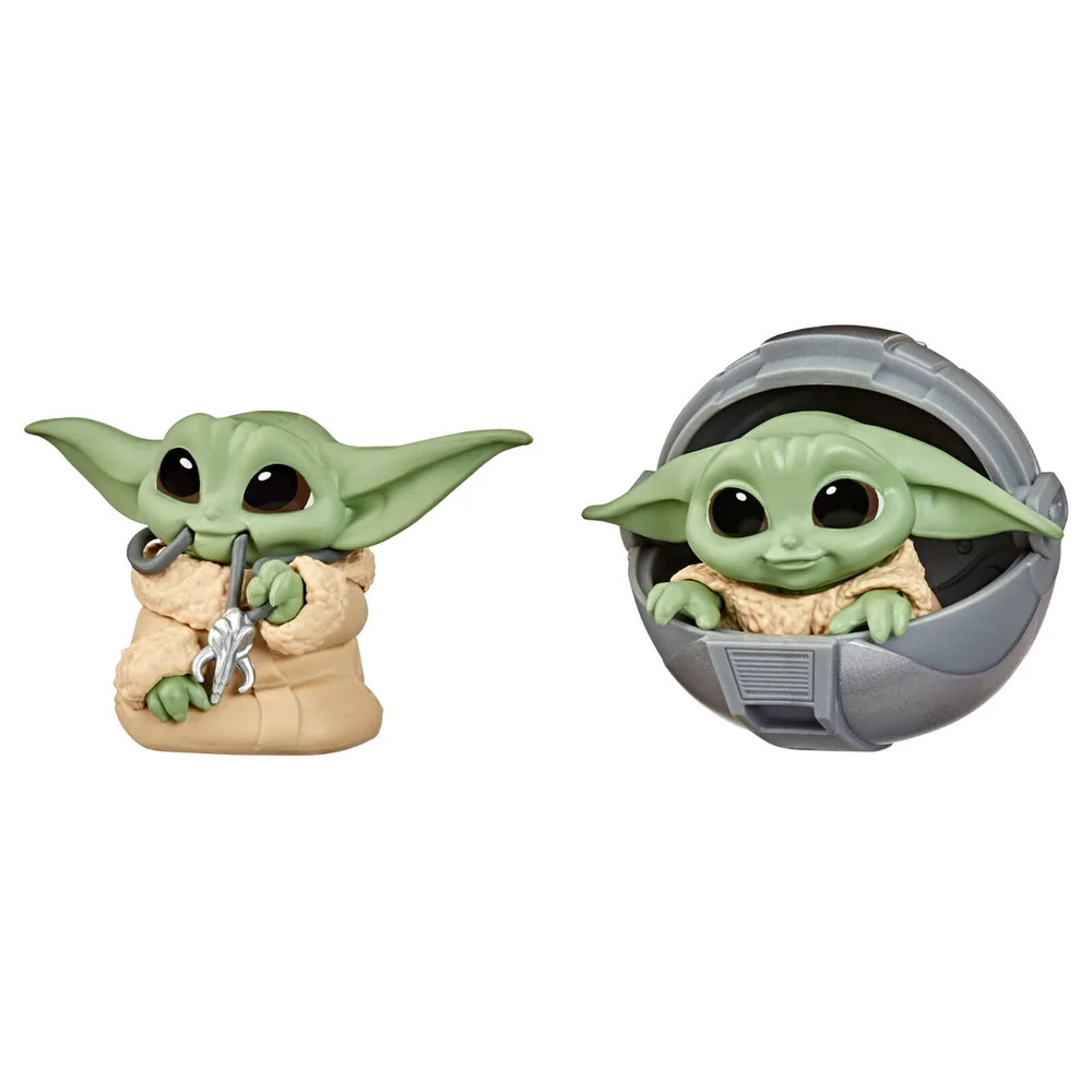 Hasbro Star Wars The Bounty Collection The Child Pram and Mandalorian Necklace 2 Pack Figures Image 1