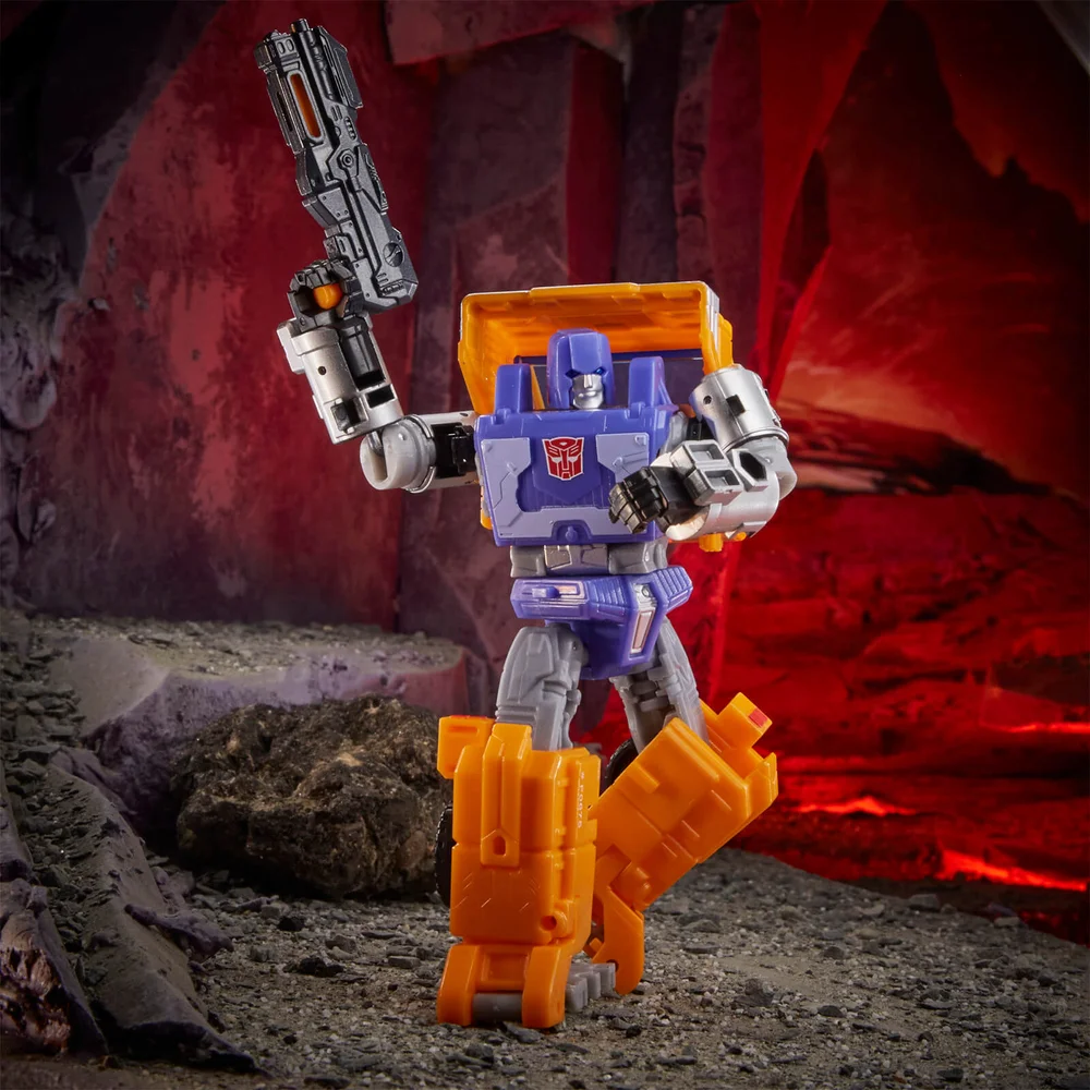 Hasbro Transformers Generations War for Cybertron: Kingdom Deluxe WFC-K16 Huffer Action Figure Image 1