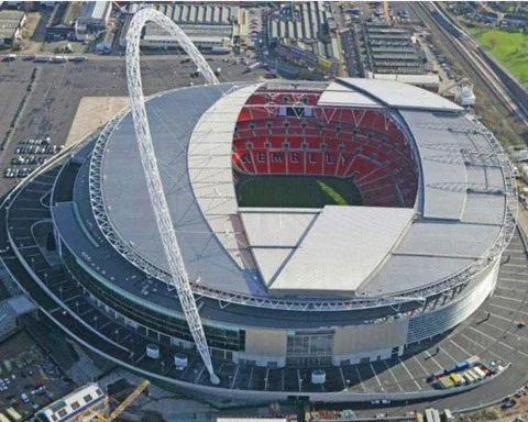 Adult Tour of Wembley Stadium for Two Image 1