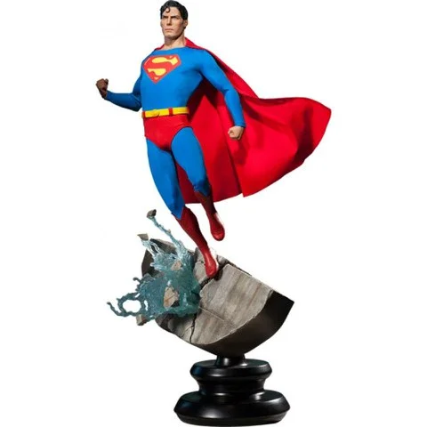 Sideshow Collectibles DC Comics Superman Christopher Reeve Statue Image 1