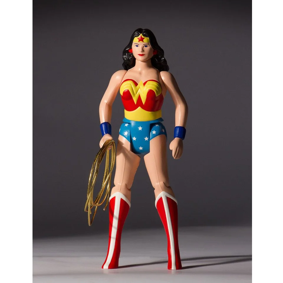Gentle Giant DC Comics Wonder Woman Jumbo 1:6 Scale Figure Image 1