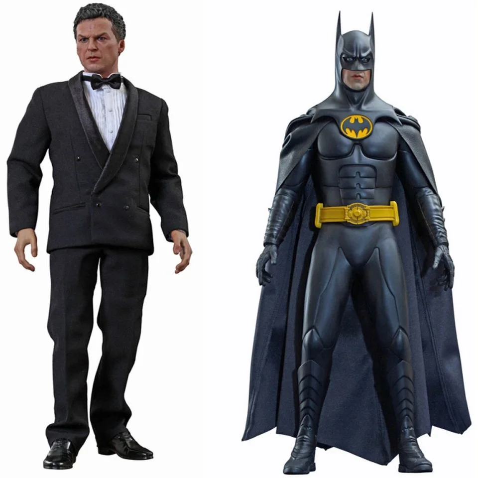 Hot Toys DC Comics Batman Returns Batman and Bruce Wayne 1:6 Scale Figure Image 1