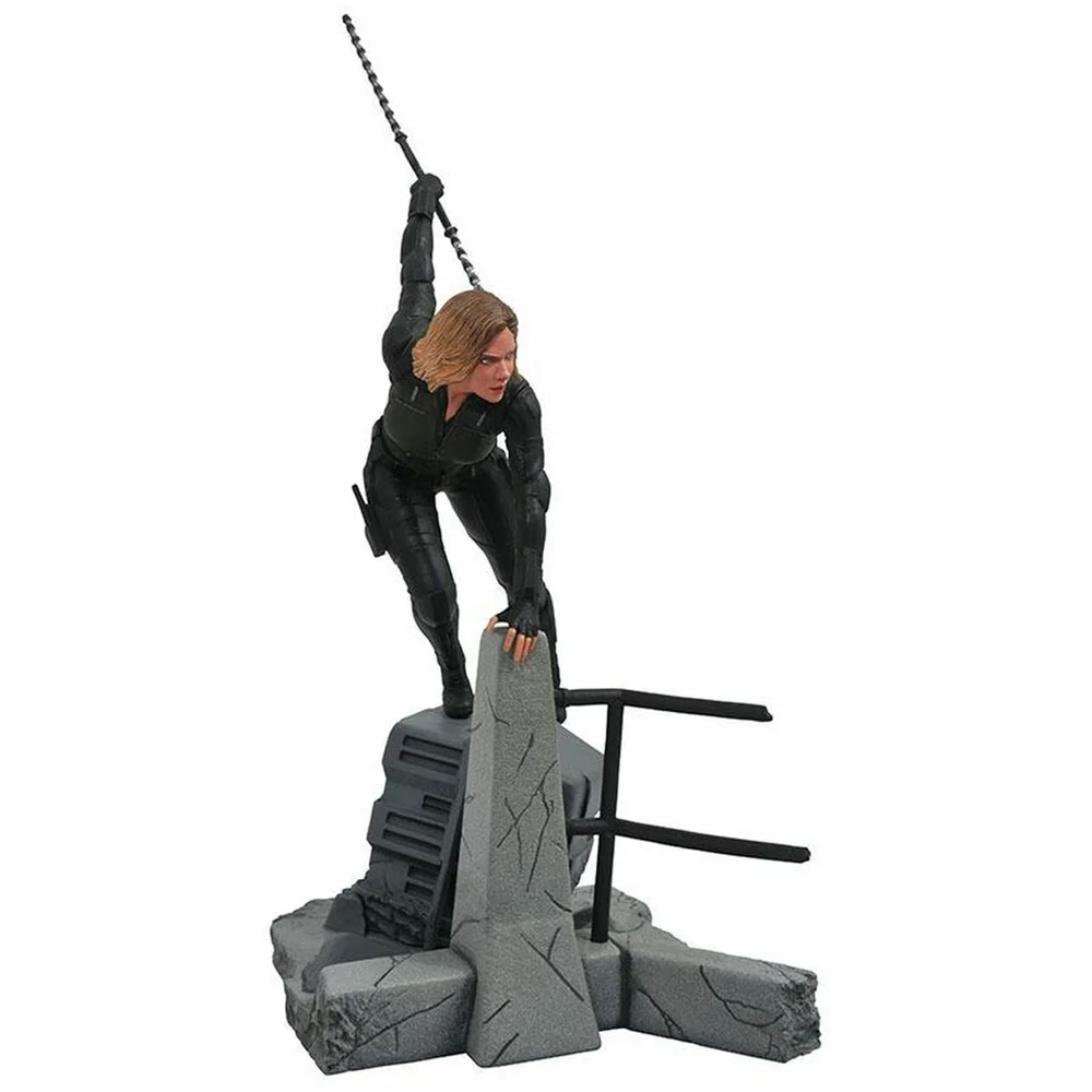 Diamond Select Marvel Gallery Avengers: Infinity War PVC Statue - Black Widow Image 1