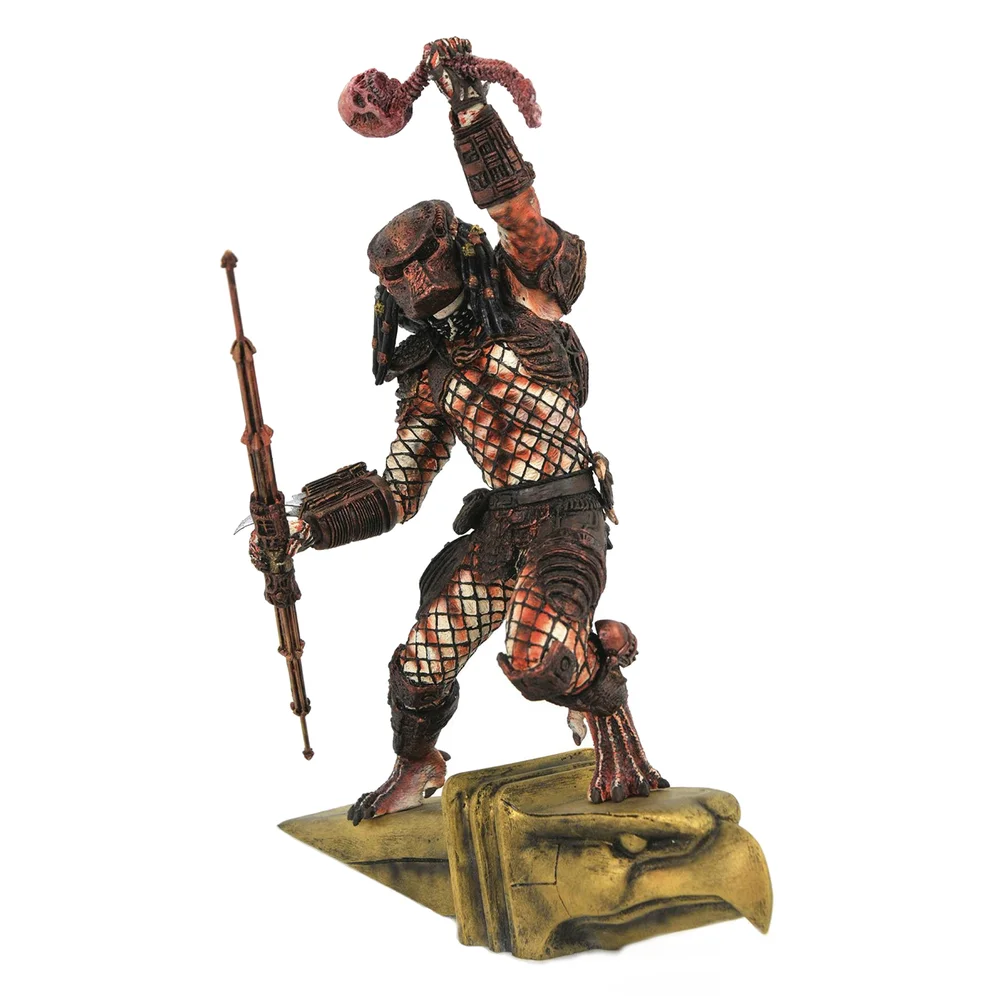 Diamond Select Movie Gallery PVC Figure - Hunter Predator Image 1