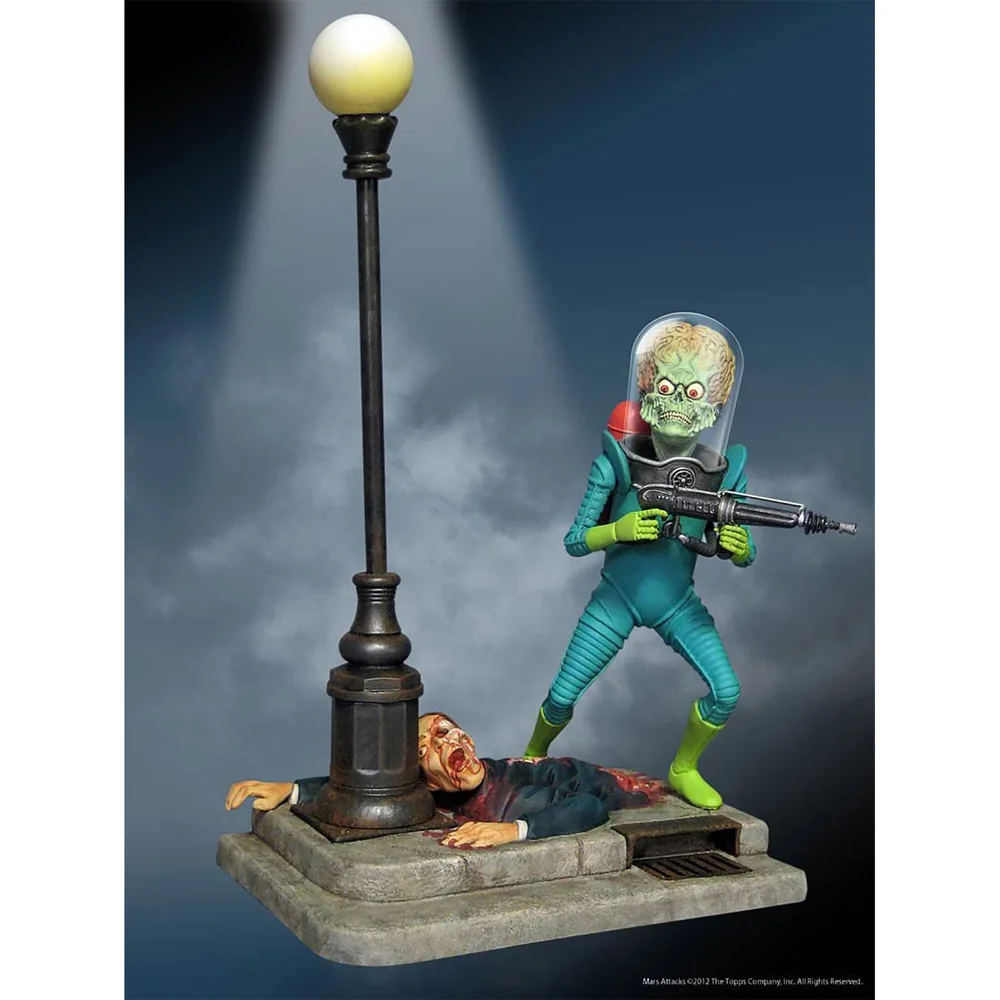 1:8 Mars greift an! Marsfigur - Plastikmodellbausatz Image 1