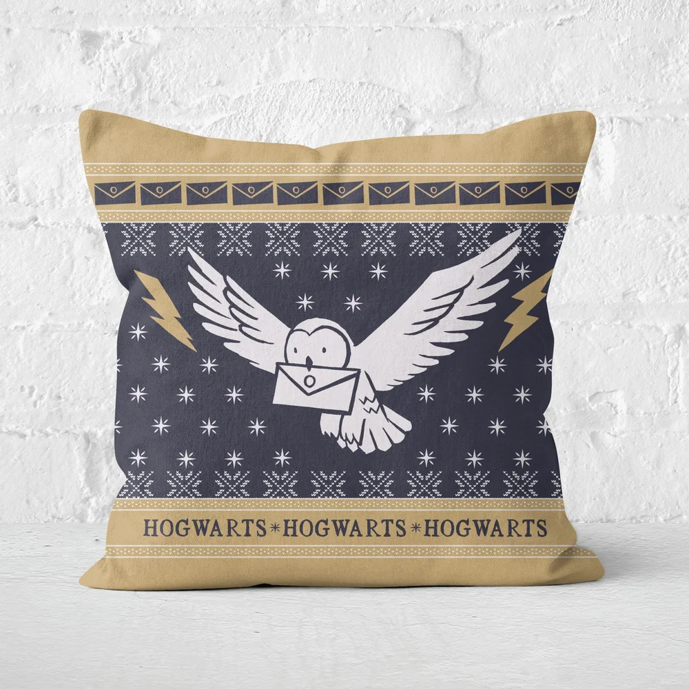 Harry Potter Hogwarts Christmas Square Cushion - 40x40cm - Soft Touch Image 1