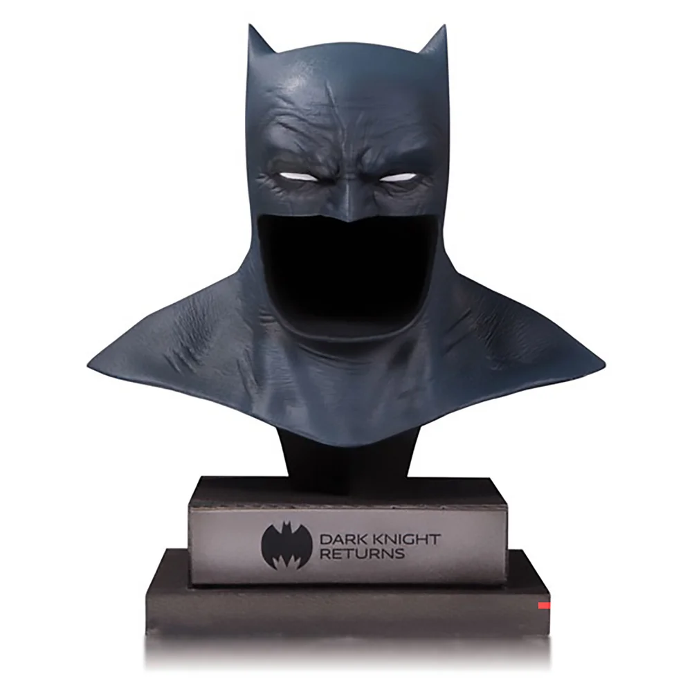 DC Comics -Statue: DC Gallery - Batcowl (Batman: The Dark Knight Returns Version) Image 1