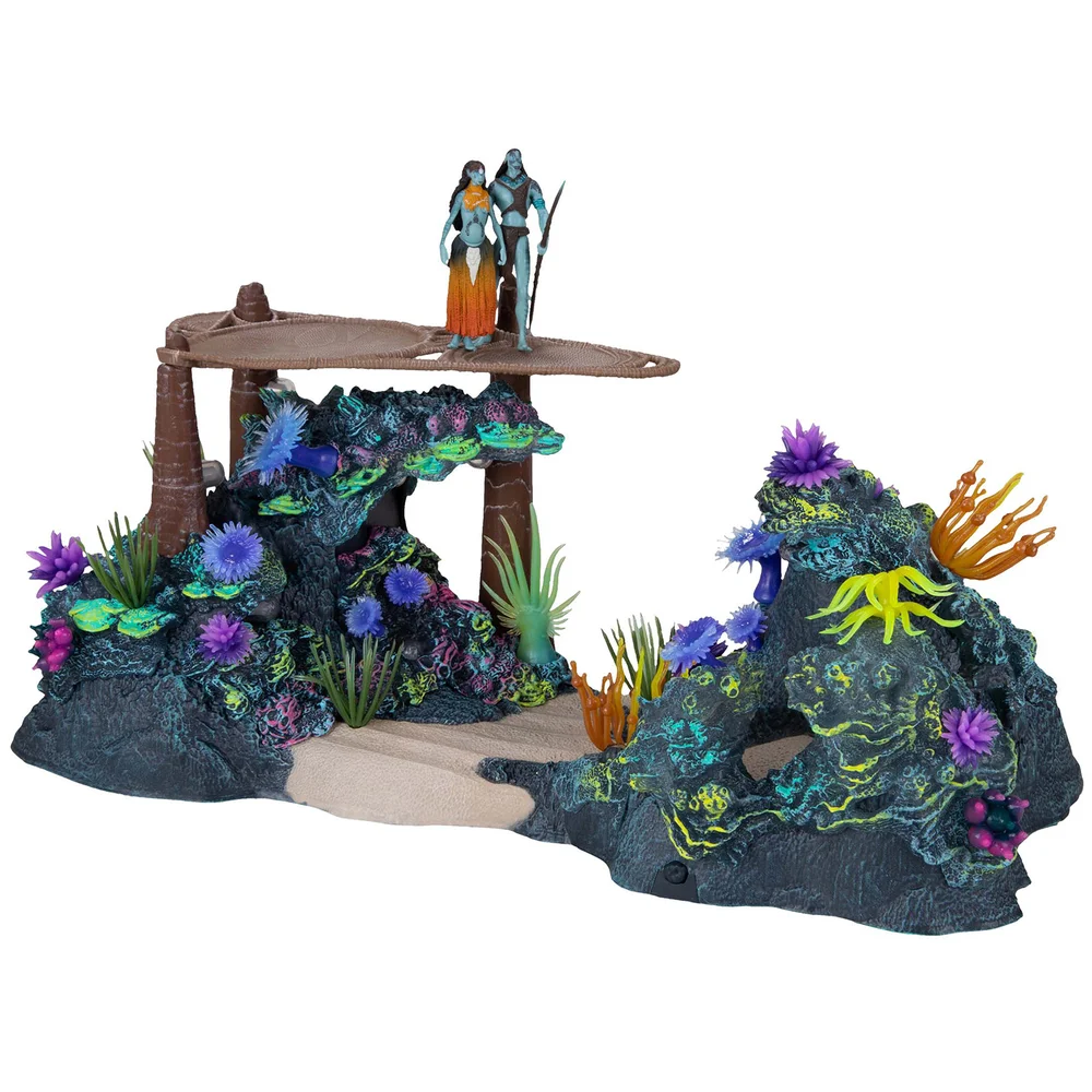 McFarlane Disney Avatar: The Way of Water - Metkayina Reef with Tonowari and Ronal Playset Image 1