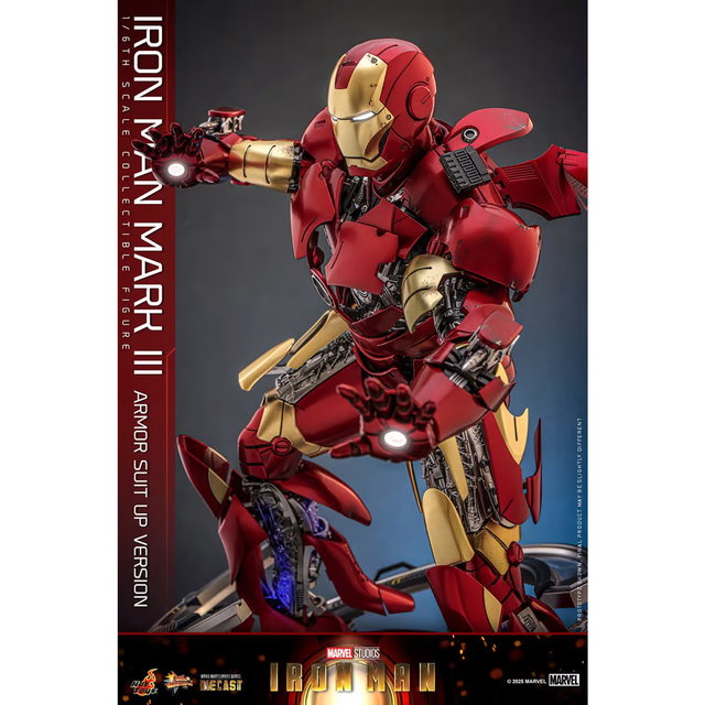 Hot Toys 1/6 Iron Man Mark III - Armor Suit Up Version