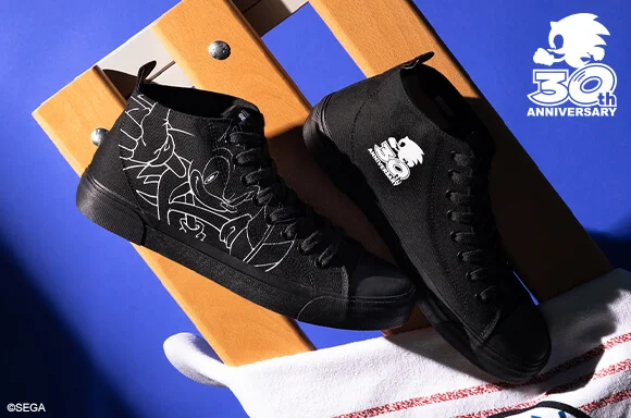 AKEDO X SONIC 30th ANNIVERSARY <BR> BLACK ADULT HIGH TOPS