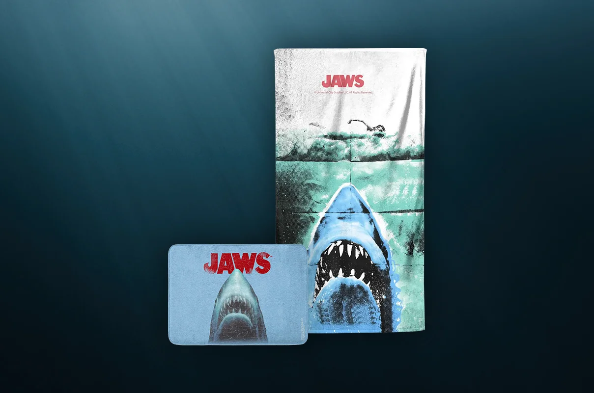 JAWS TOWEL AND FREE BATHMAT